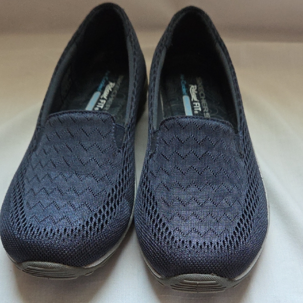 Skechers Relaxed Fit Reggae Fest Willows Navy Size 7.5